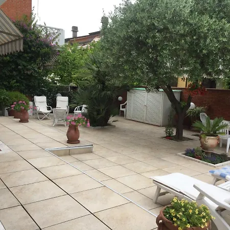 Apartment Casa Matilde Massa (Tuscany)